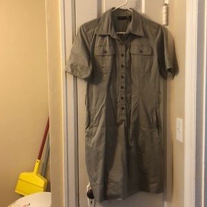 Gray colored collar dress